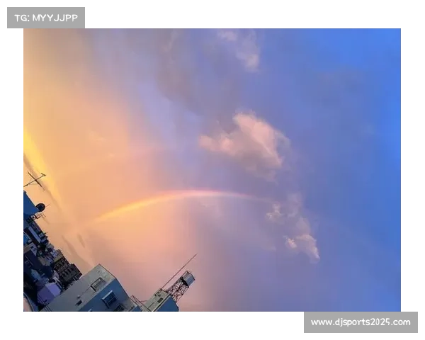 台风过后双彩虹现身东太湖选手赞美美丽赛程背景如画
